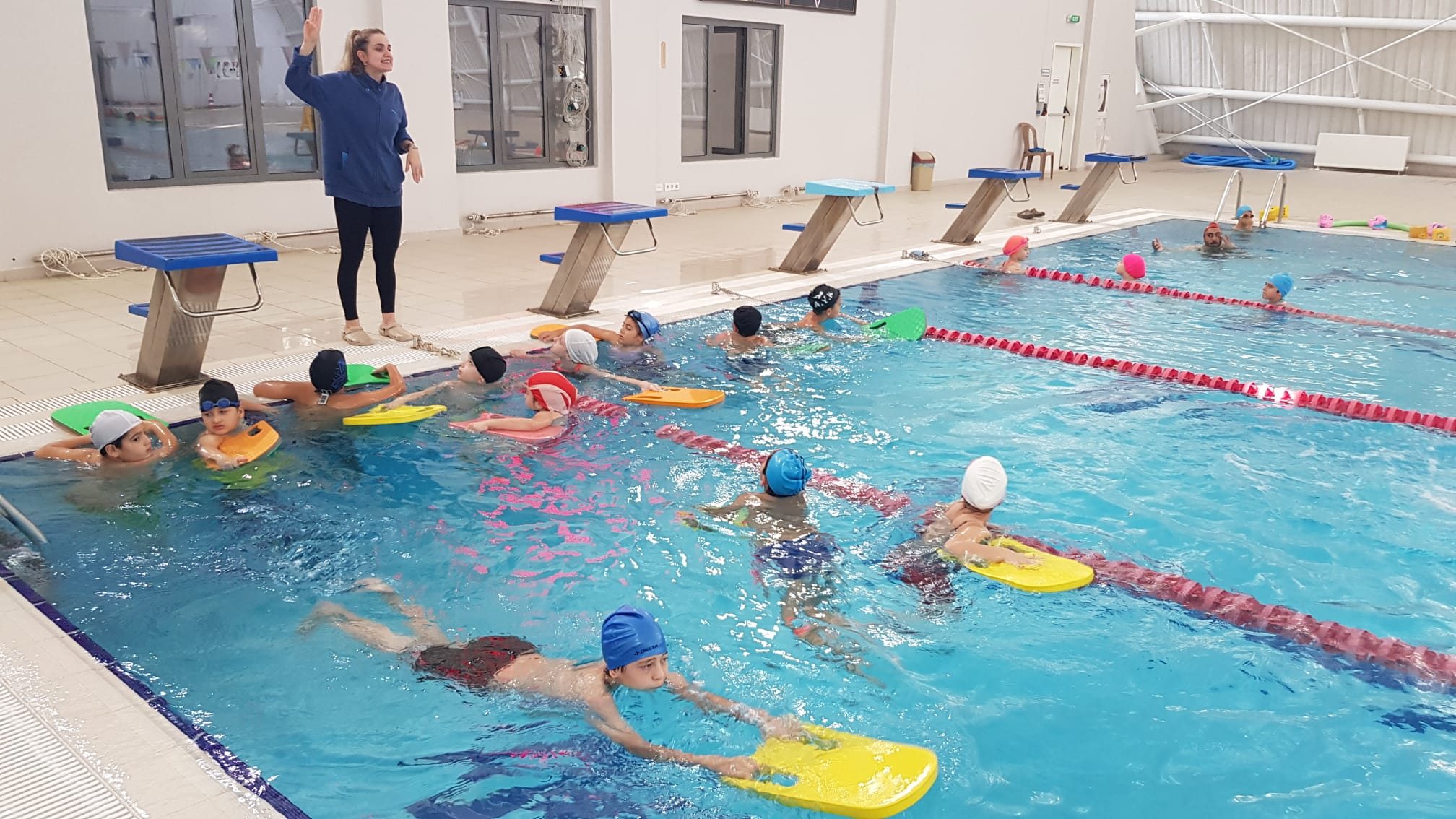 Baiskele cretsiz K Spor Okullar Balad