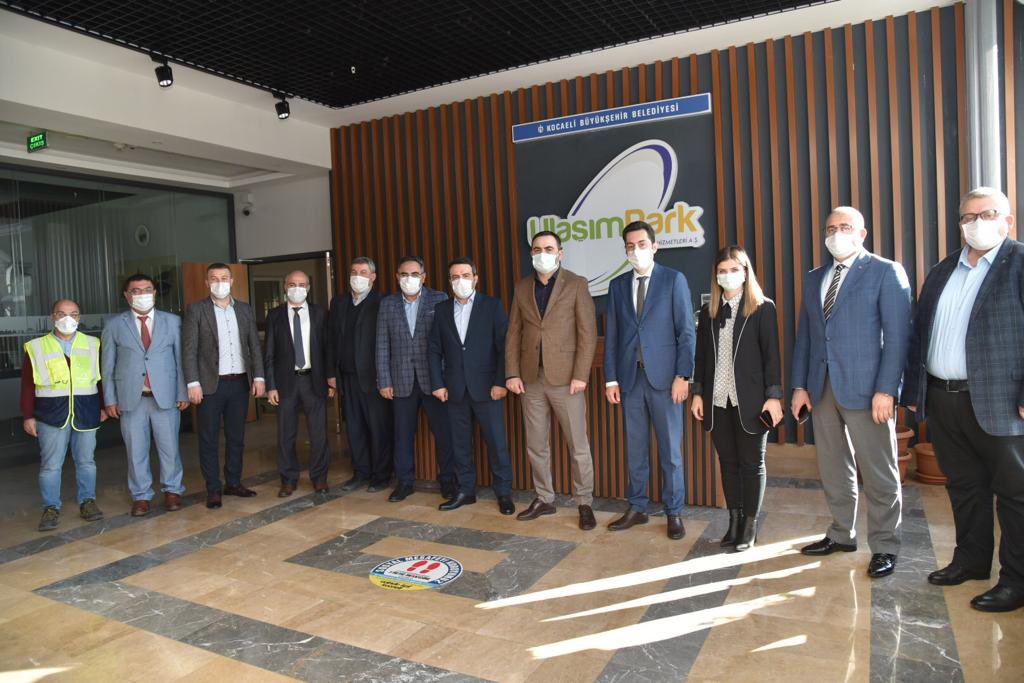 Bakan zlden Bir Dizi Ziyaret